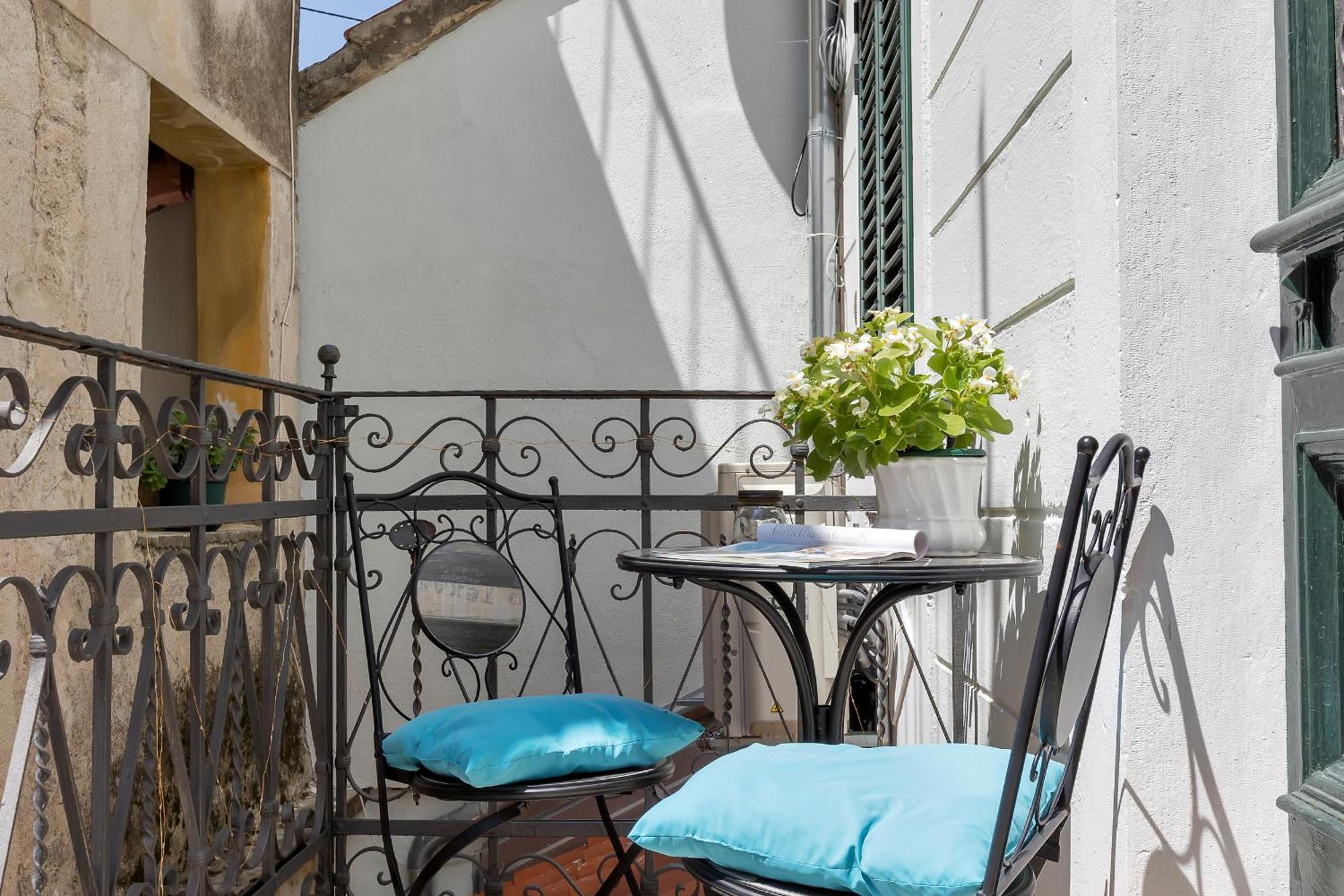מאקרסקה City Center Apartment Dvor Kalalarga מראה חיצוני תמונה